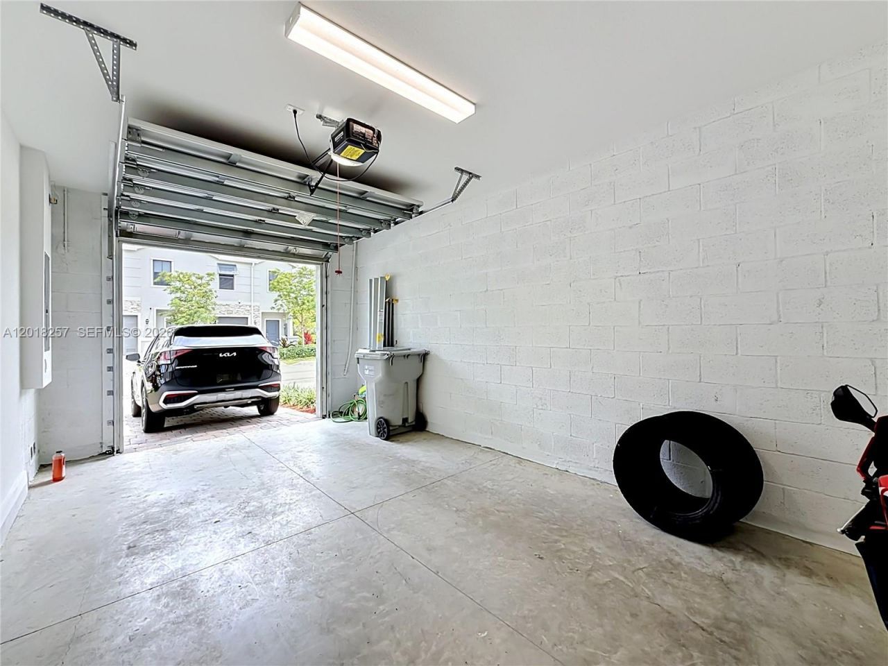 939 NW 3rd Ter , Unit 939, Pompano Beach, FL 33060 Photo