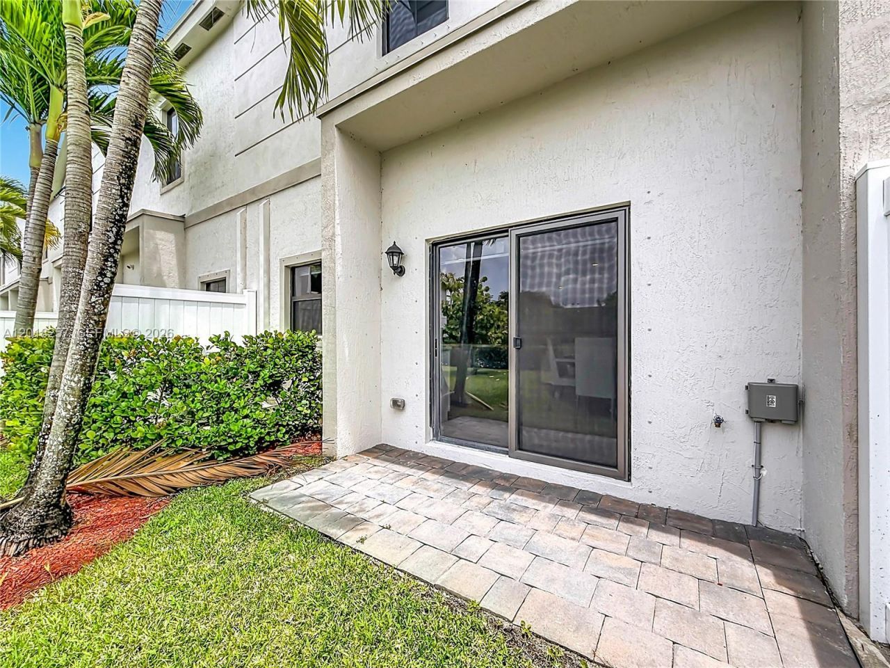 939 NW 3rd Ter , Unit 939, Pompano Beach, FL 33060 Photo