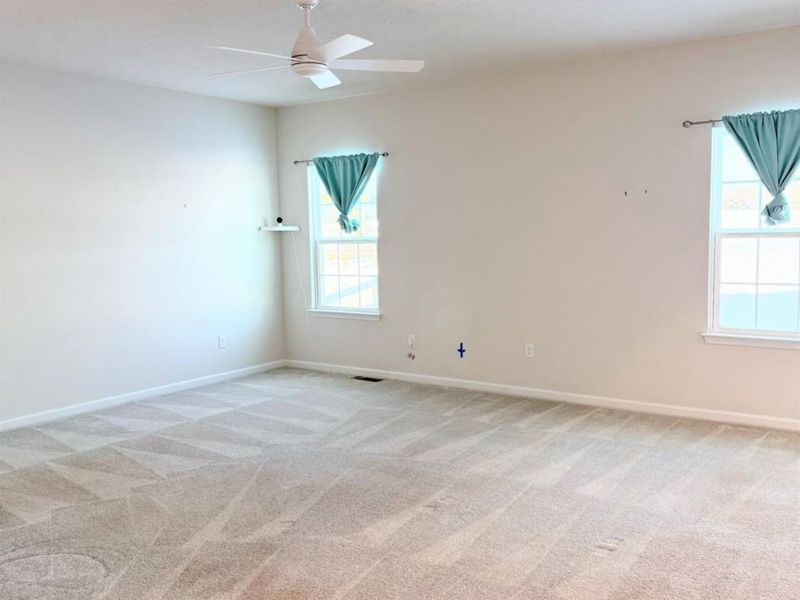 6017 Outlook Court, Hamilton Twp, OH 45152 Photo 2