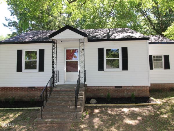 1194 Prospect Avenue , Jackson, TN 38301