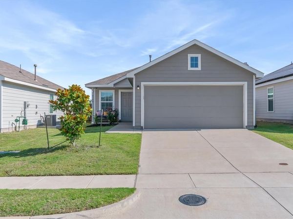 4144 Wintergreen Drive, Forney, TX 75126