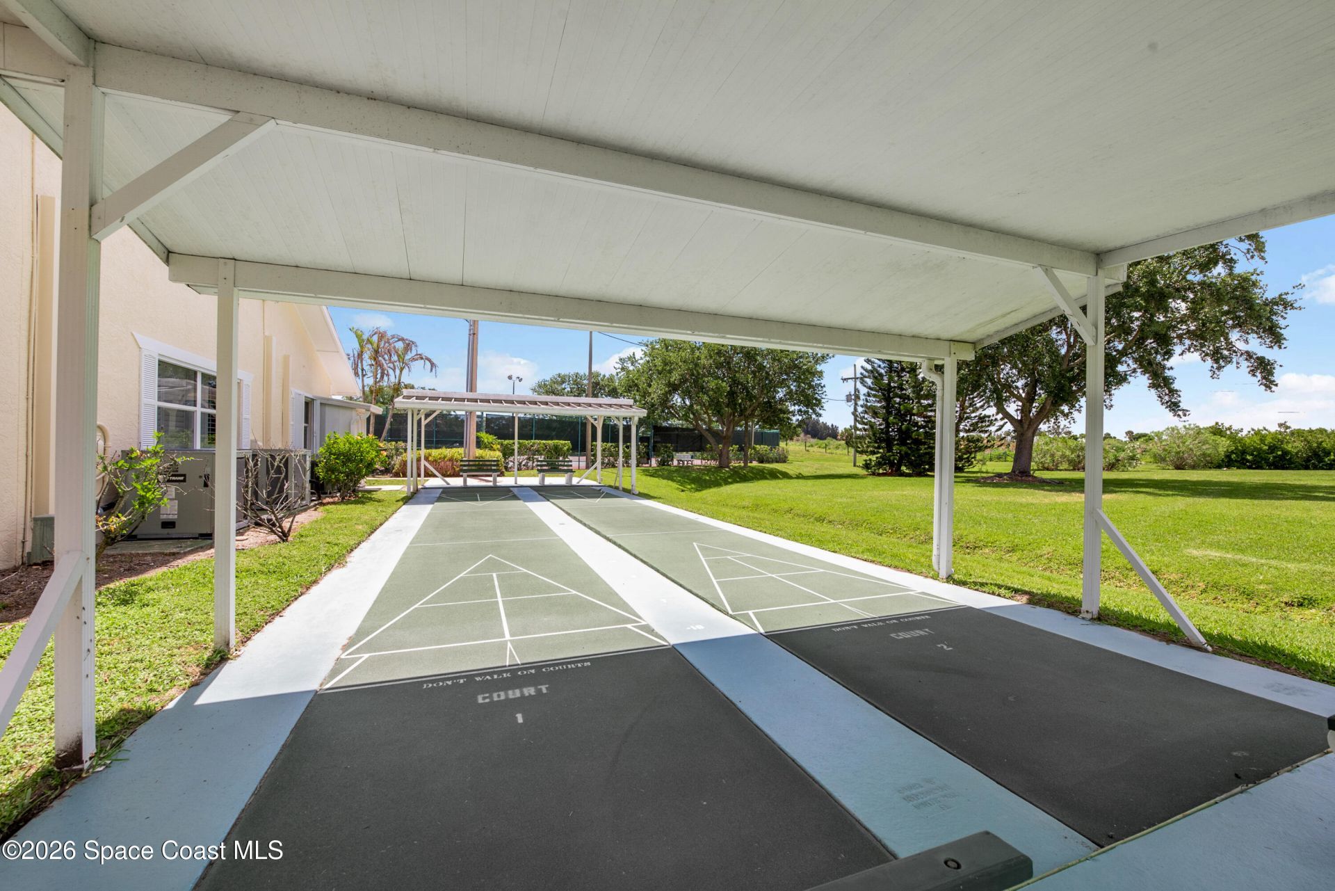 361 N Grove Isle Circle, Vero Beach, FL 32962 Photo
