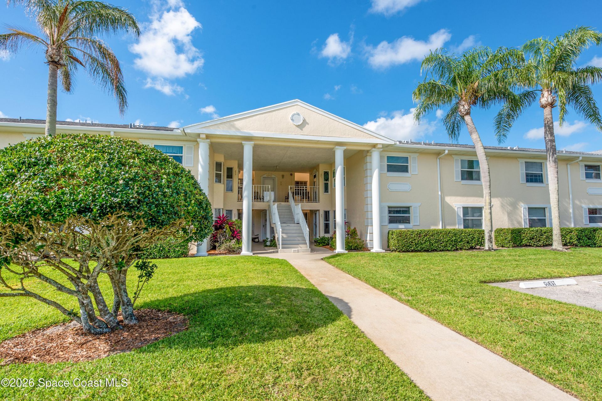 361 N Grove Isle Circle, Vero Beach, FL 32962 Photo