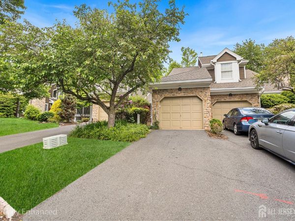 11 BRIARWOOD Court, South Brunswick, NJ 08540