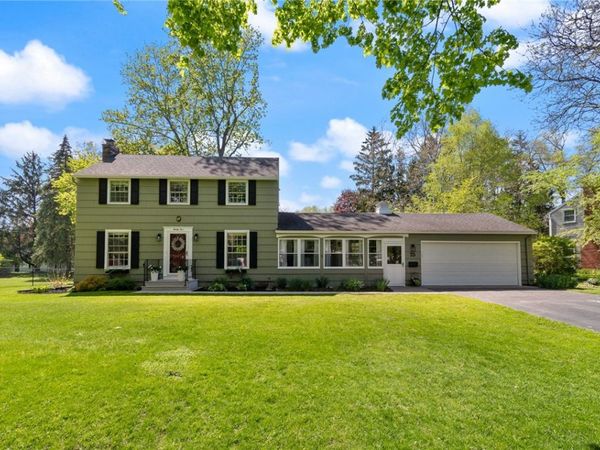25 Lincolnshire Road , Webster, NY 14580