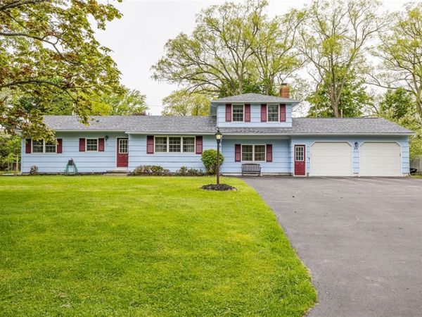 53 Guildhall Road , Rochester, NY 14623