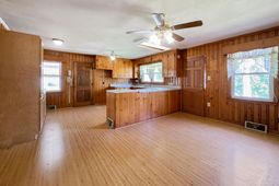 300 N Metts Street photo 4