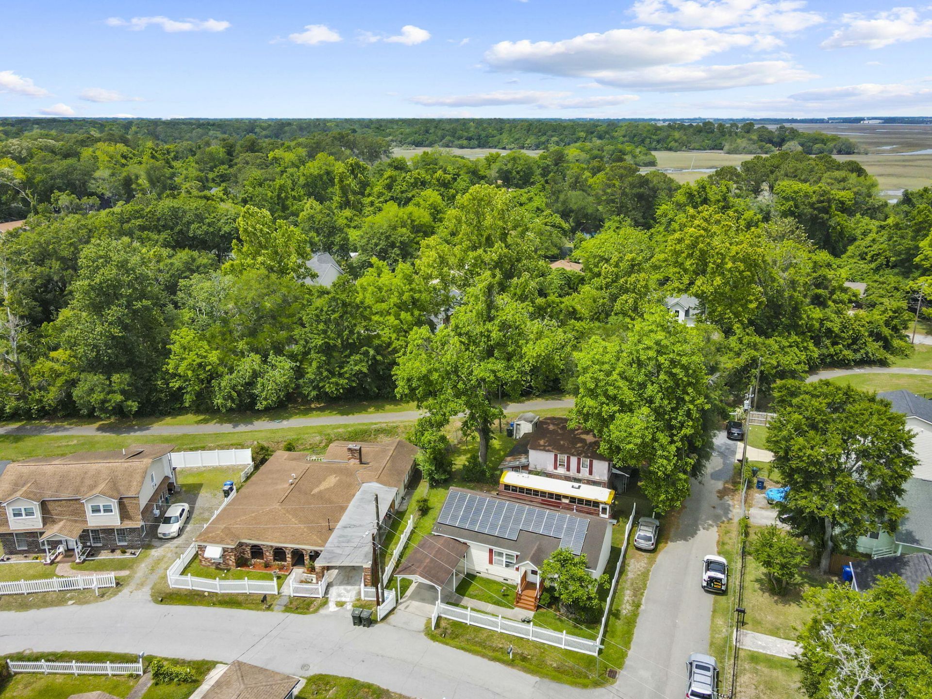 916 Hillsboro Drive Photo 39