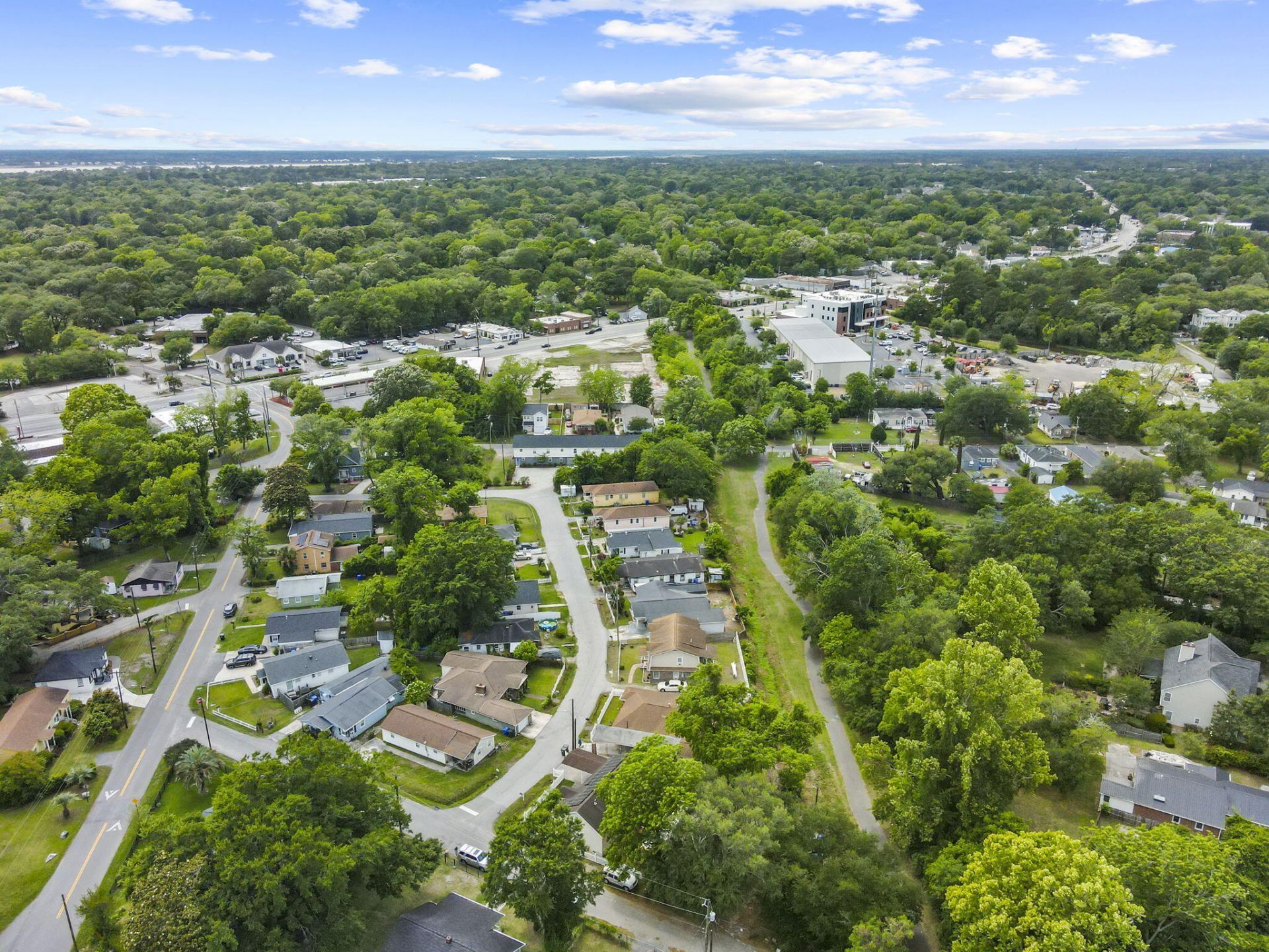 916 Hillsboro Drive Photo 46