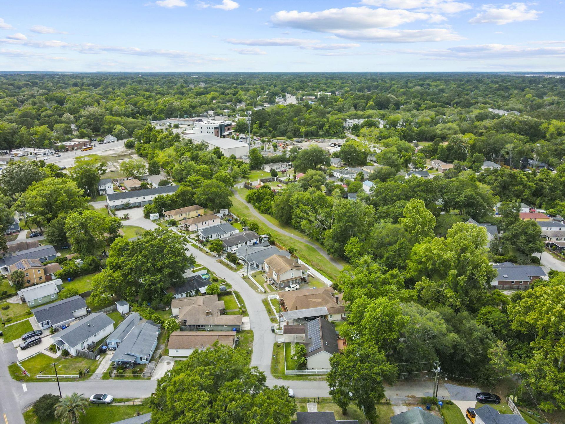 916 Hillsboro Drive Photo 47