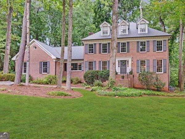 2853 Northbrook Drive, Atlanta, GA 30340