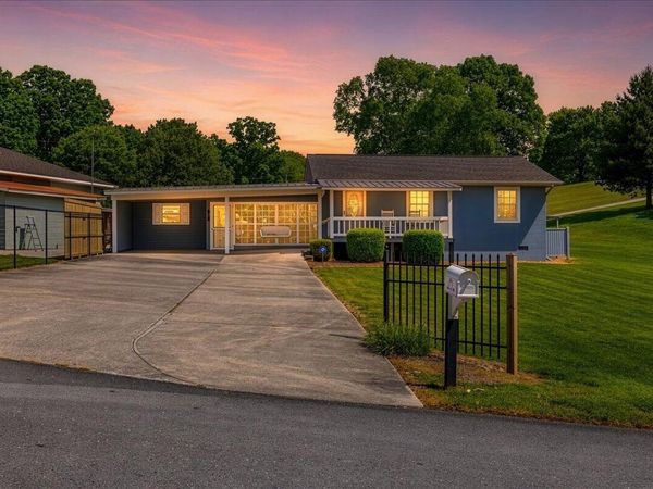 224 County Road 146, Riceville, TN 37370