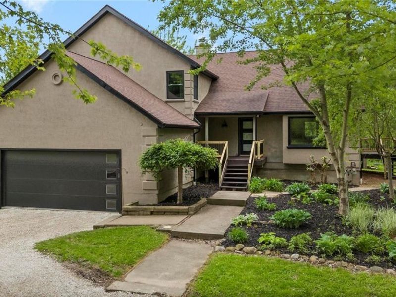 2203 S Medina Line Road, Wadsworth, OH 44281 Photo 1
