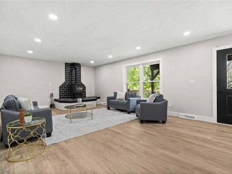 2203 S Medina Line Road, Wadsworth, OH 44281 Photo 17