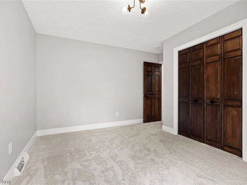 2203 S Medina Line Road, Wadsworth, OH 44281 Photo 28