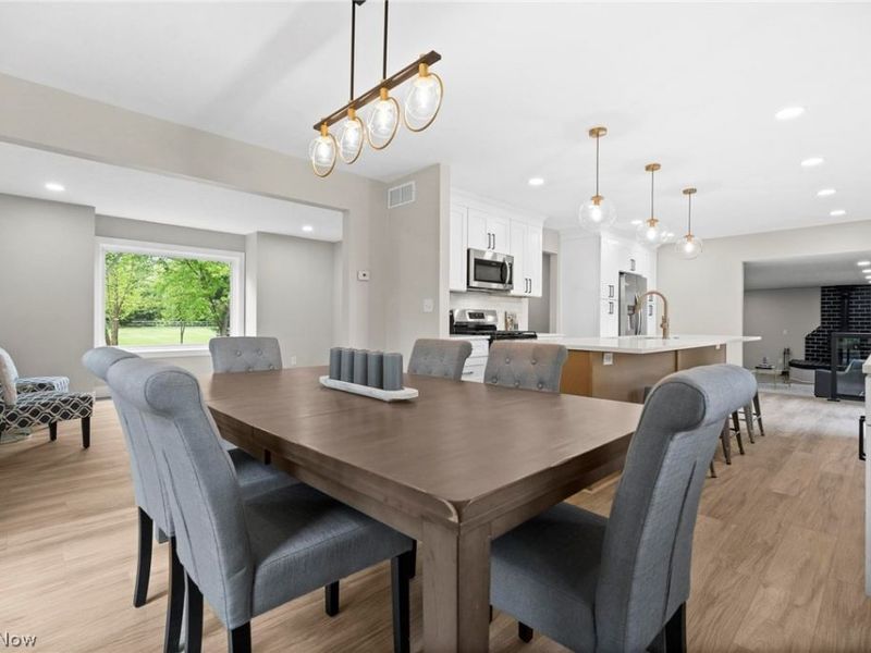 2203 S Medina Line Road, Wadsworth, OH 44281 Photo 9