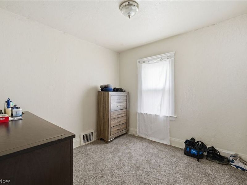 13611 Beachwood Avenue, Cleveland, OH 44105 Photo 10