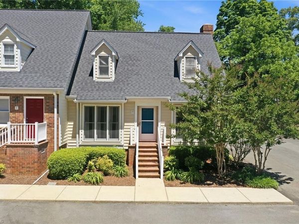 1121 Sherwood Drive , Unit 10, Burlington, NC 27215