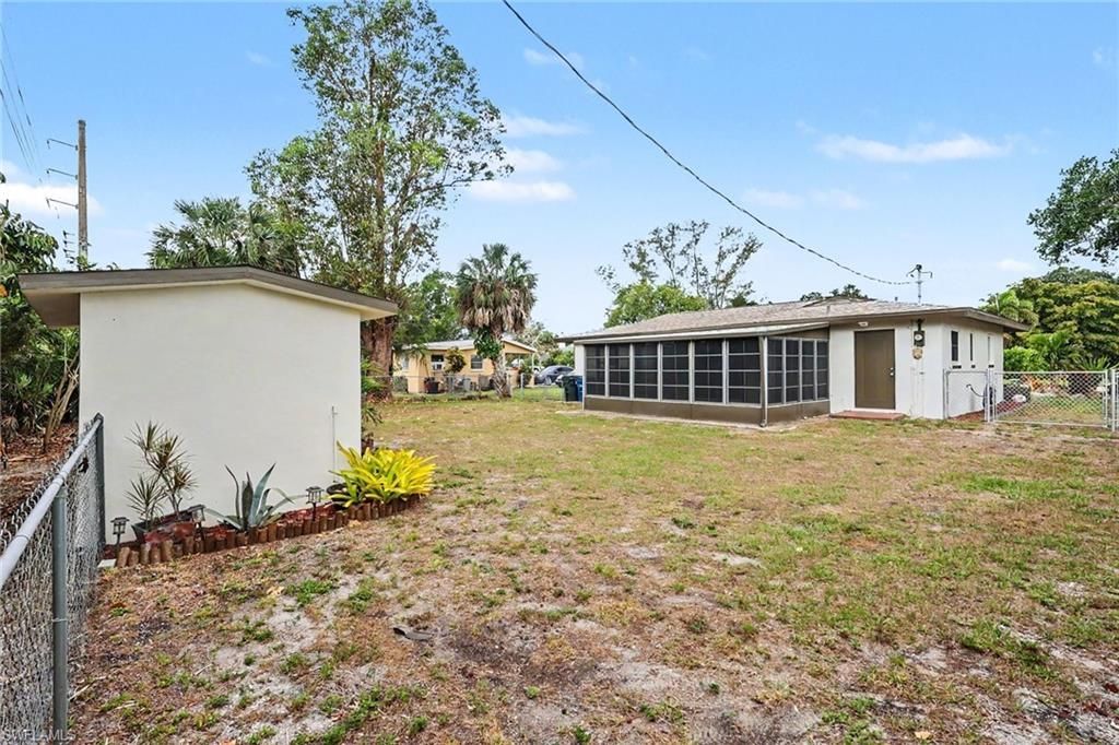 6665 E Tropicana Dr, Fort Myers, FL 33919 Photo