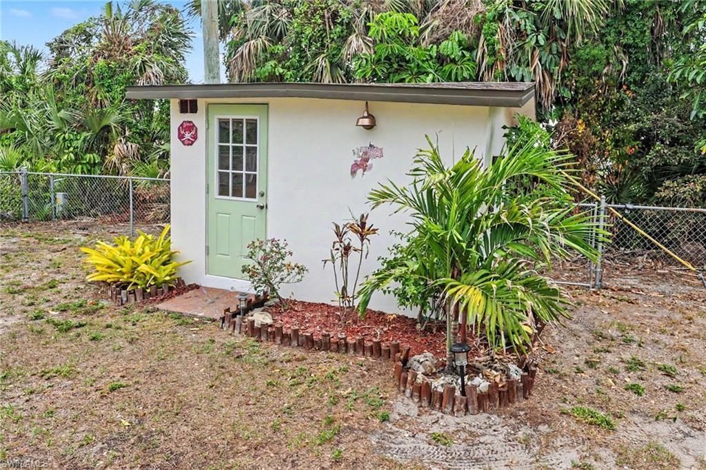 6665 E Tropicana Dr, Fort Myers, FL 33919 Photo