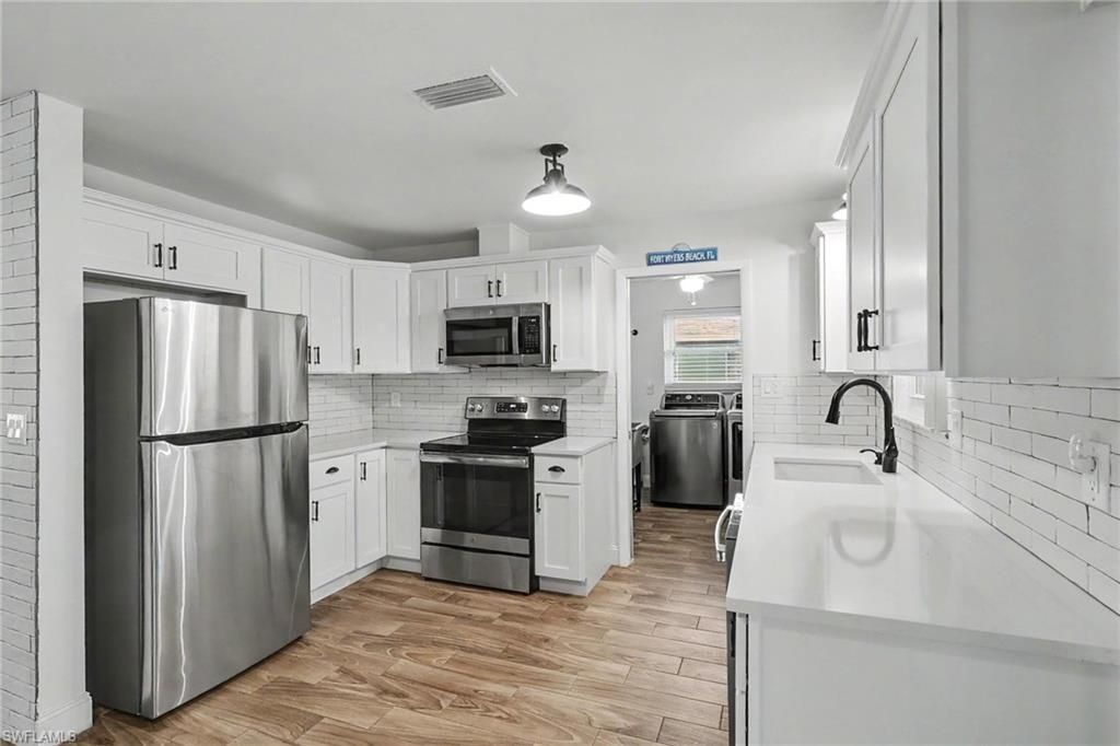 6665 E Tropicana Dr, Fort Myers, FL 33919 Photo