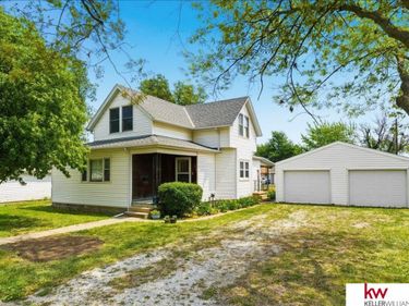 207 Colorado Street , Murdock, NE 68407