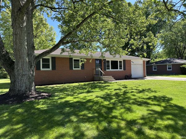 937 W 8th Street, Rochester, IN 46975