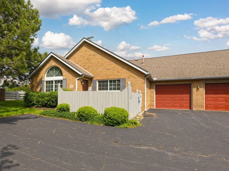 5359 Pond View Drive, Westerville, OH 43081 Photo 26