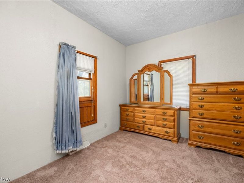 2011 E 31st Street, Lorain, OH 44055 Photo 11