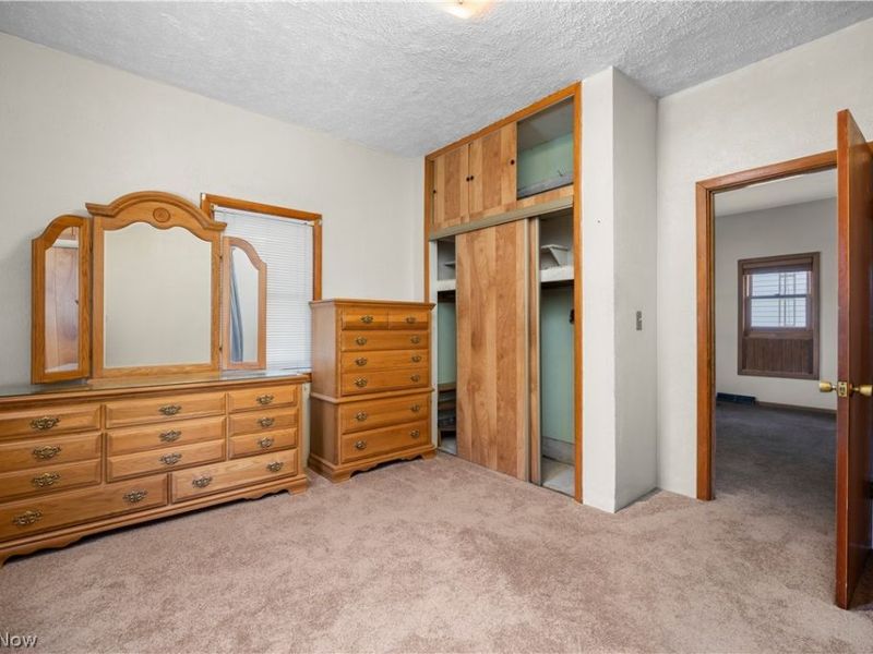 2011 E 31st Street, Lorain, OH 44055 Photo 12
