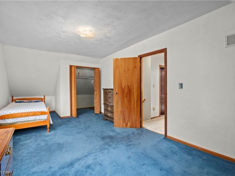 2011 E 31st Street, Lorain, OH 44055 Photo 27