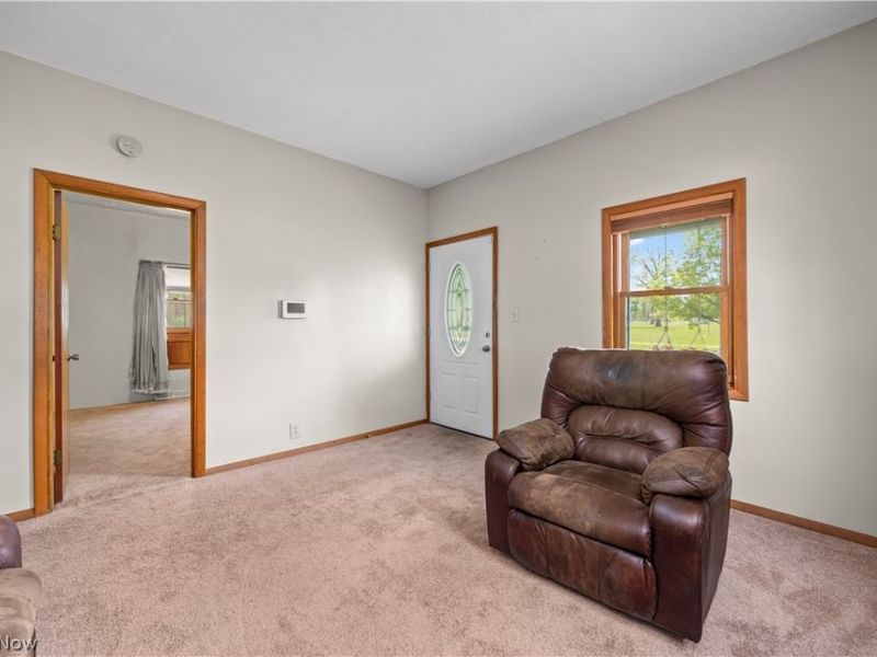 2011 E 31st Street, Lorain, OH 44055 Photo 8