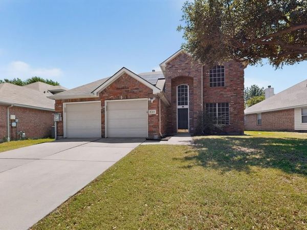 549 Continental Drive, Lewisville, TX 75067