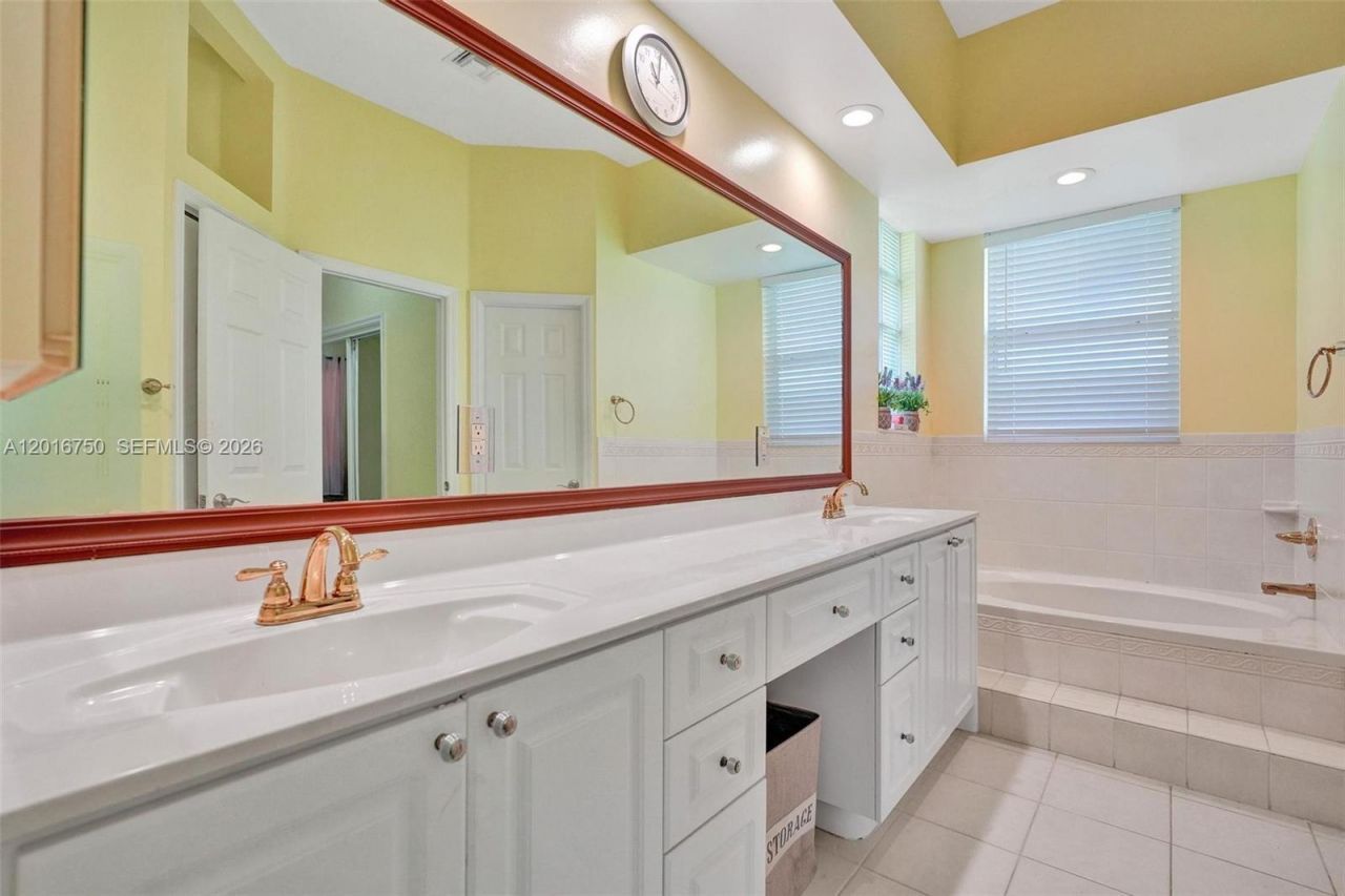 4401 SW 74th Ter , Davie, FL 33314 Photo