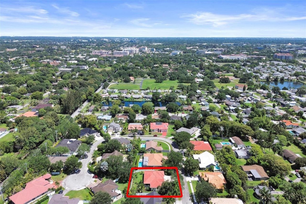 4401 SW 74th Ter , Davie, FL 33314 Photo