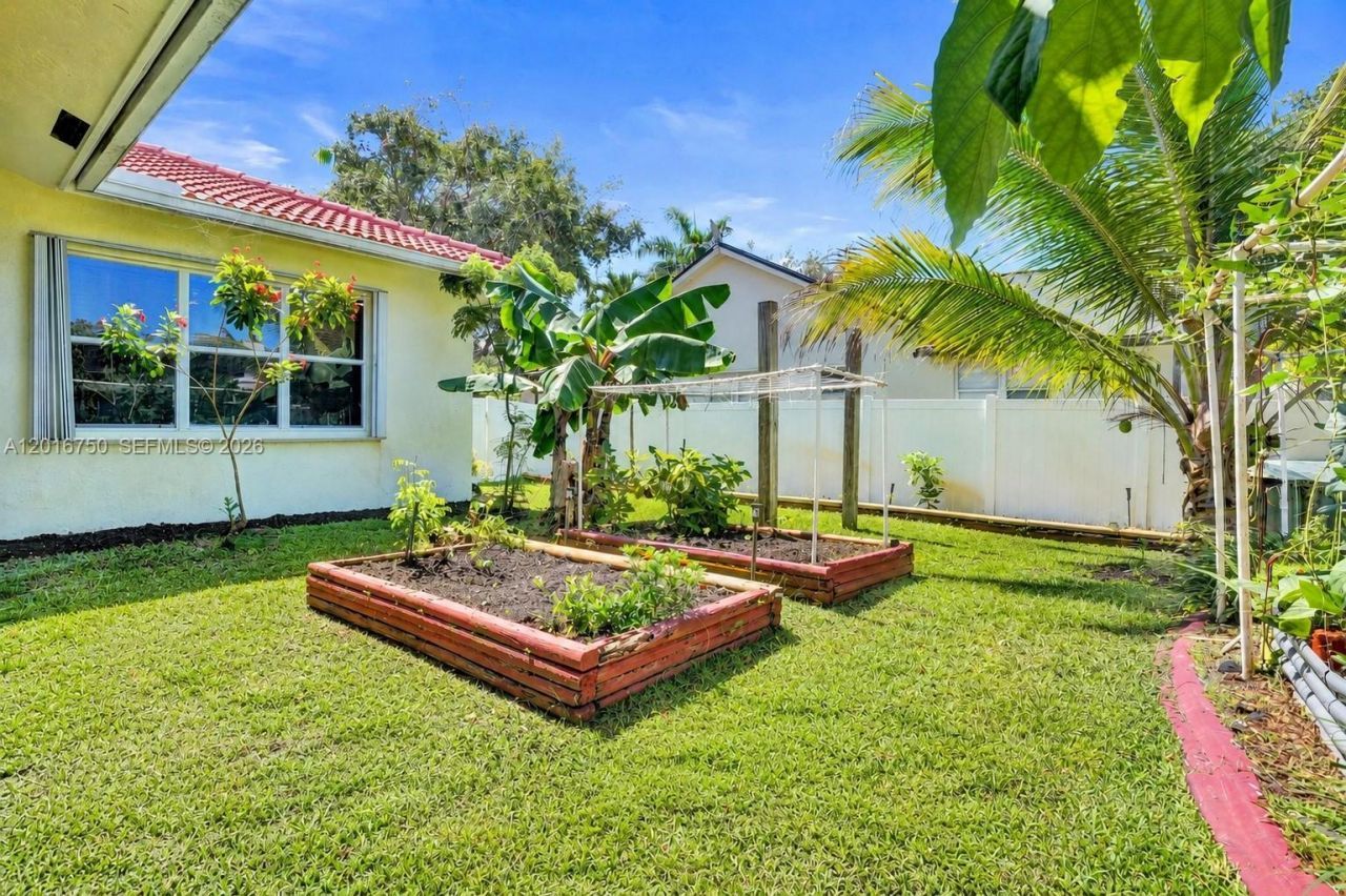 4401 SW 74th Ter , Davie, FL 33314 Photo