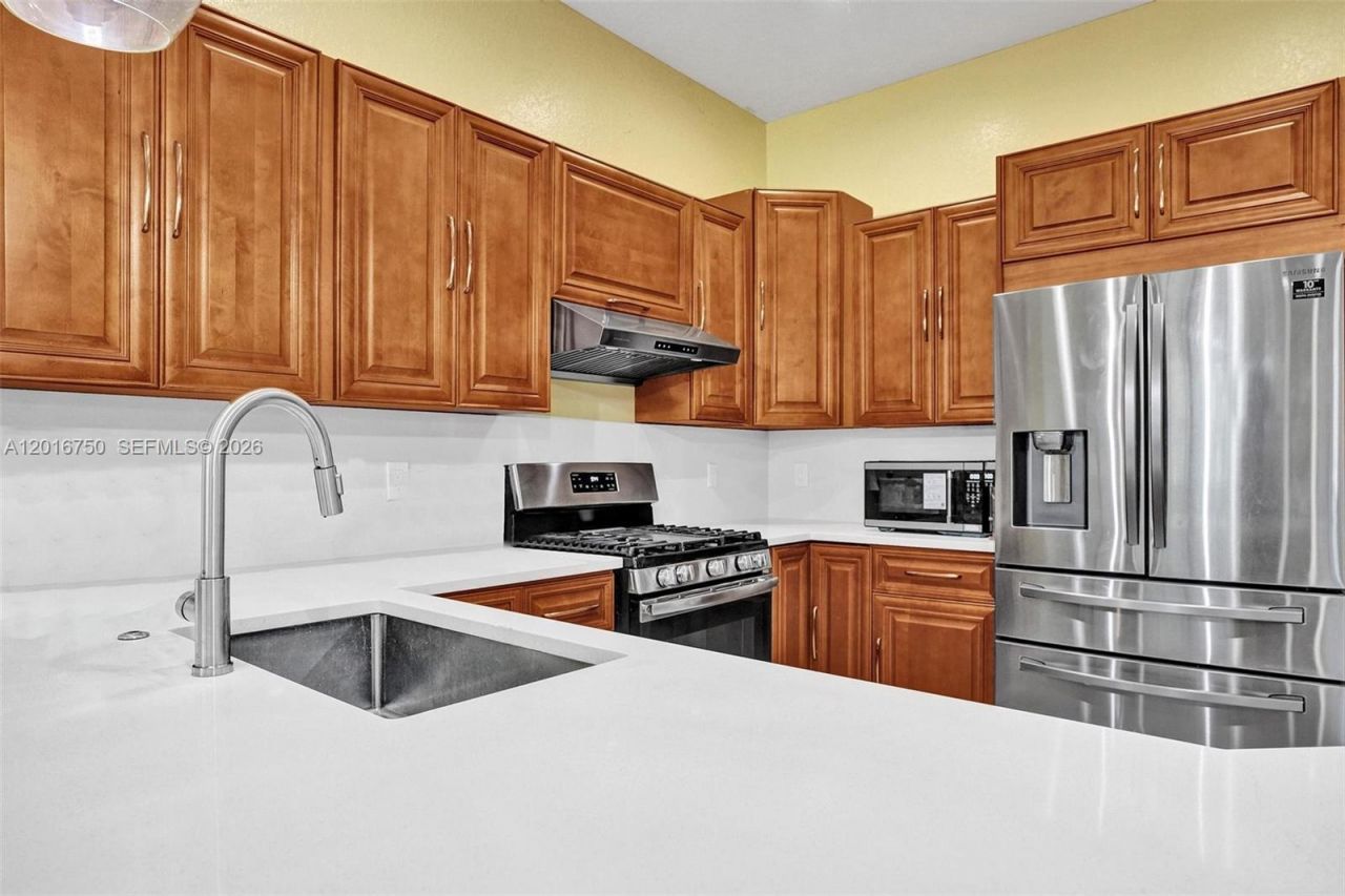 4401 SW 74th Ter , Davie, FL 33314 Photo