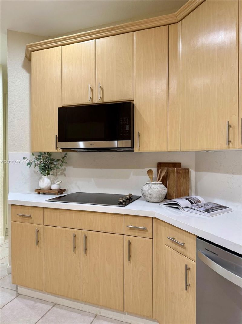 2816 Kinsington Cir , Unit 28-1, Weston, FL 33332 Photo