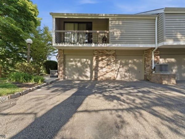 2 Westway, Union, NJ 08809