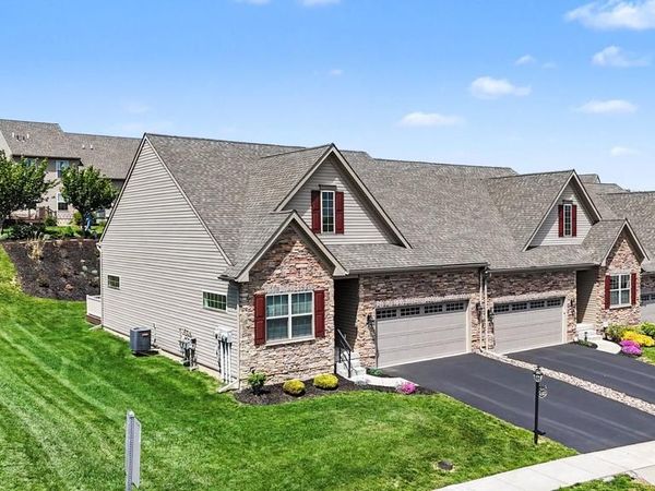 4322 ASHDON DRIVE, HARRISBURG, PA 17112
