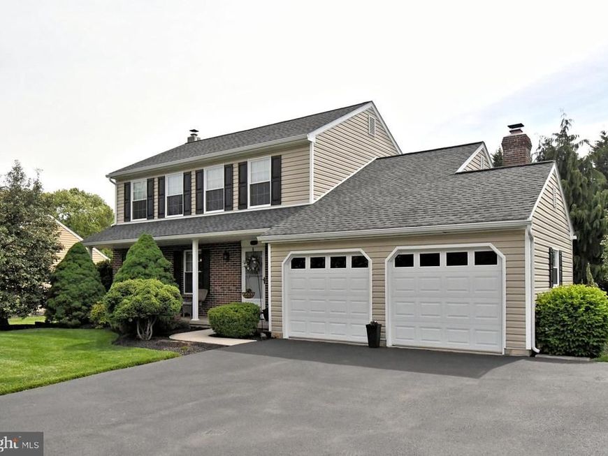 104 Pioneer Drive, Lansdale, PA 19446 Main Photo