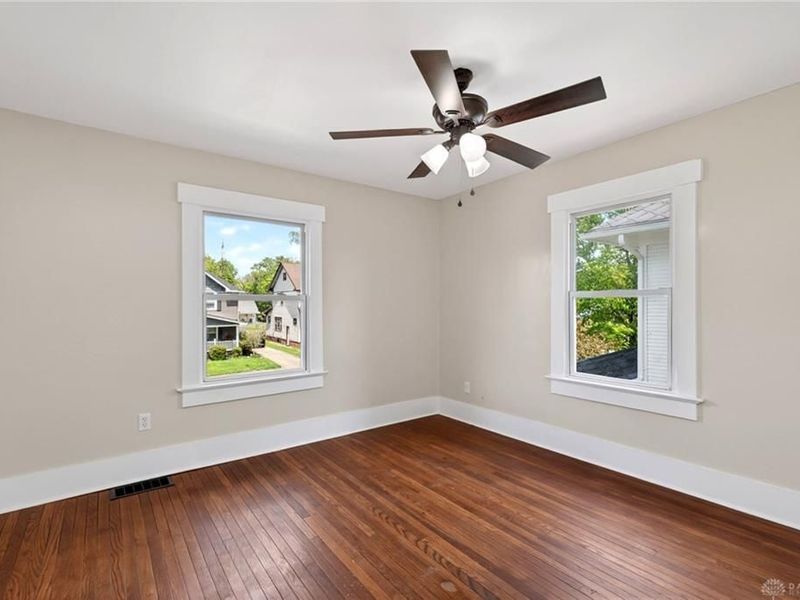 1111 Broadway Street, Springfield, OH 45504 Photo 5