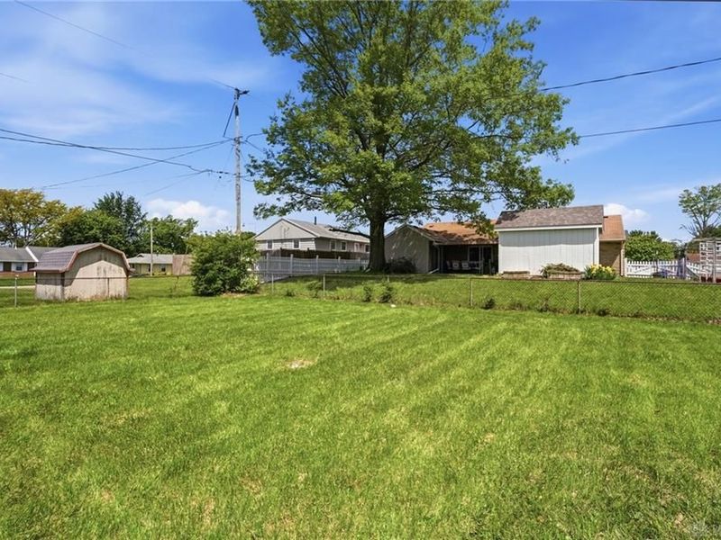 1404 Attleboro Avenue, Springfield, OH 45503 Photo 41