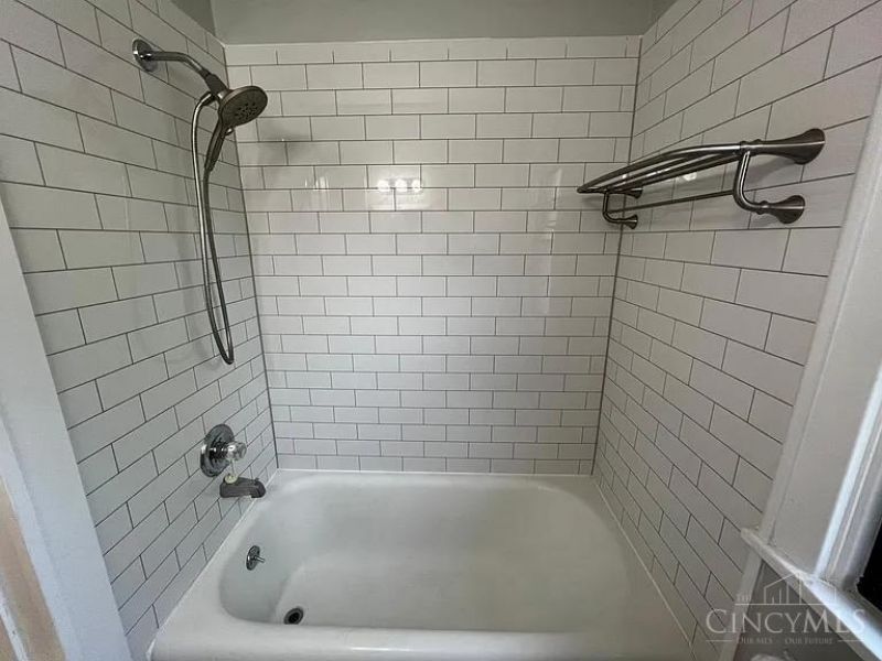 5801 Ridge Avenue, Cincinnati, OH 45213 Photo 26
