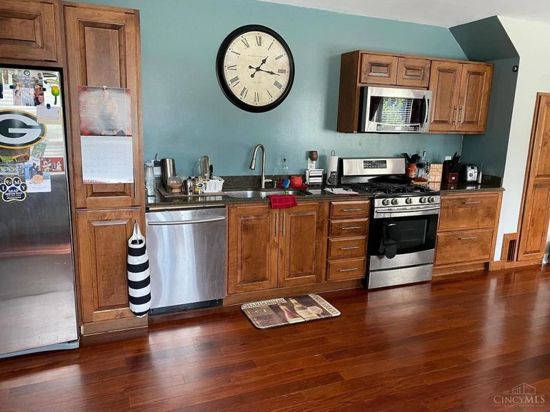 5801 Ridge Avenue, Cincinnati, OH 45213 Photo 3