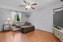 273 Farmdale Drive photo 4