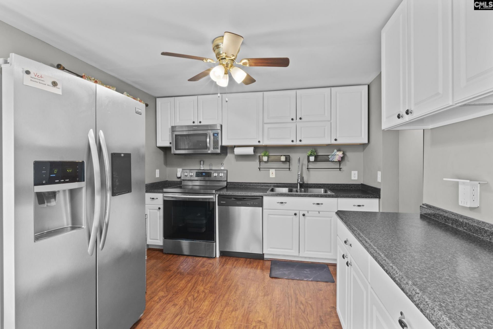 273 Farmdale Drive Photo 8