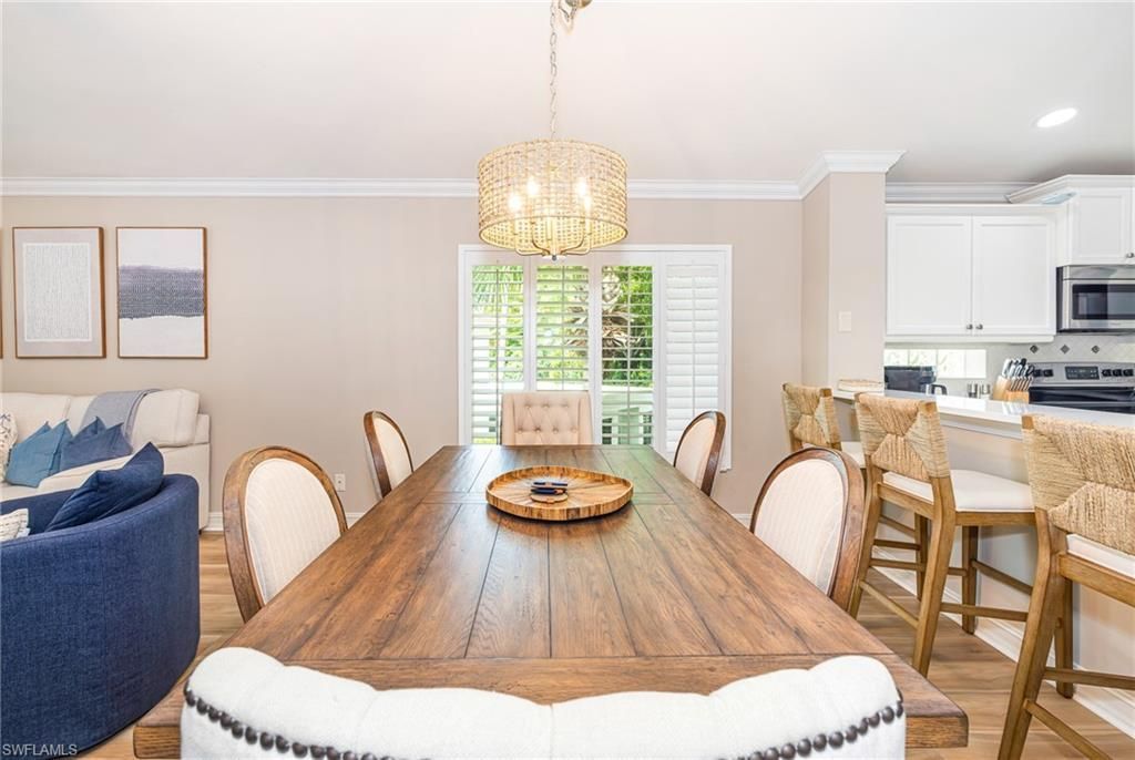 975 Tarpon Cove Dr, Unit 204, Naples, FL 34110 Photo