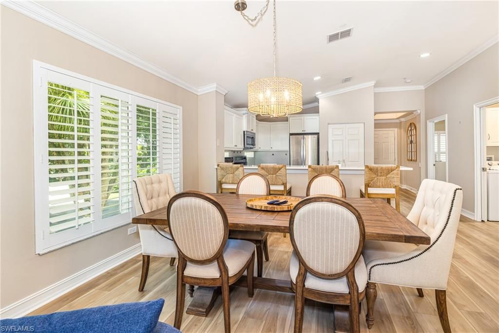 975 Tarpon Cove Dr, Unit 204, Naples, FL 34110 Photo