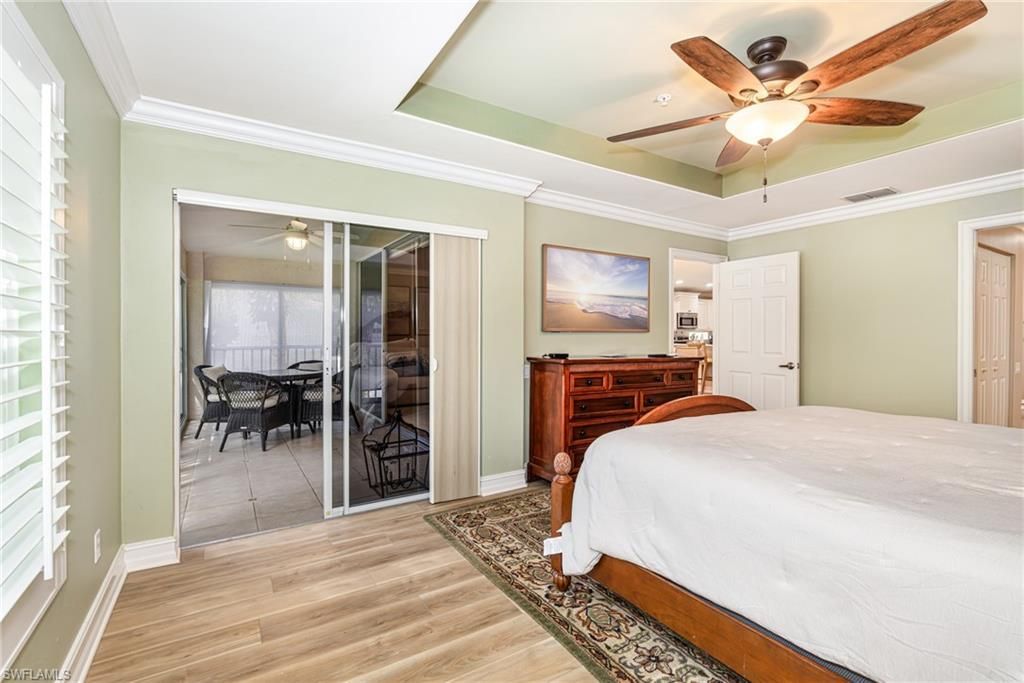 975 Tarpon Cove Dr, Unit 204, Naples, FL 34110 Photo